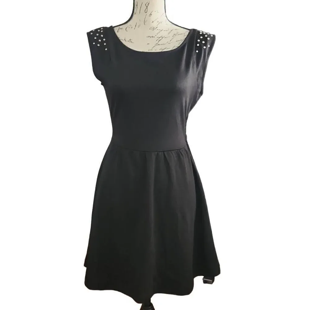 Kirra Women's Size Medium Black Back Cutout Studded Shoulder Skater Dress